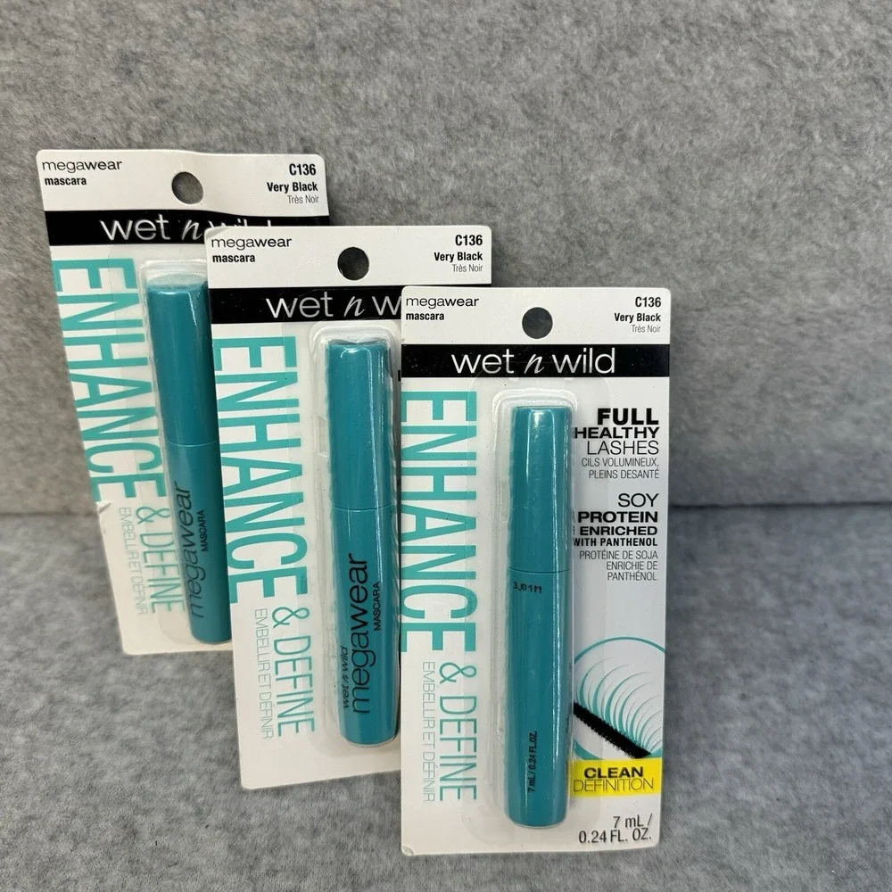 Wet N Wild Megawear Mascara Enhance & Define #C136 Very Black Lot Of 3 Long Lash